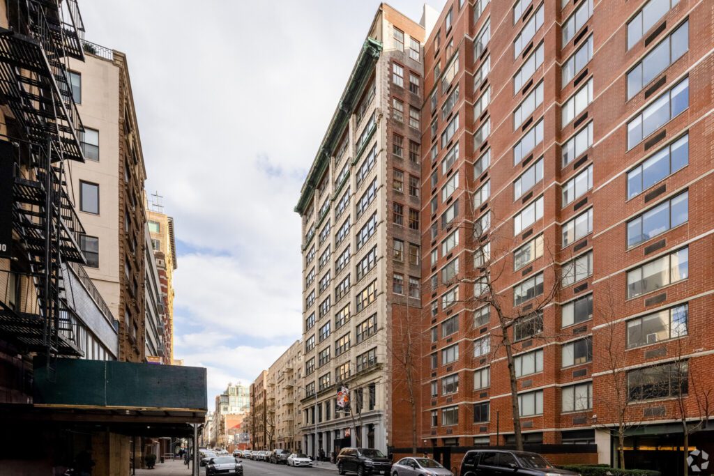 220 West 19th Street