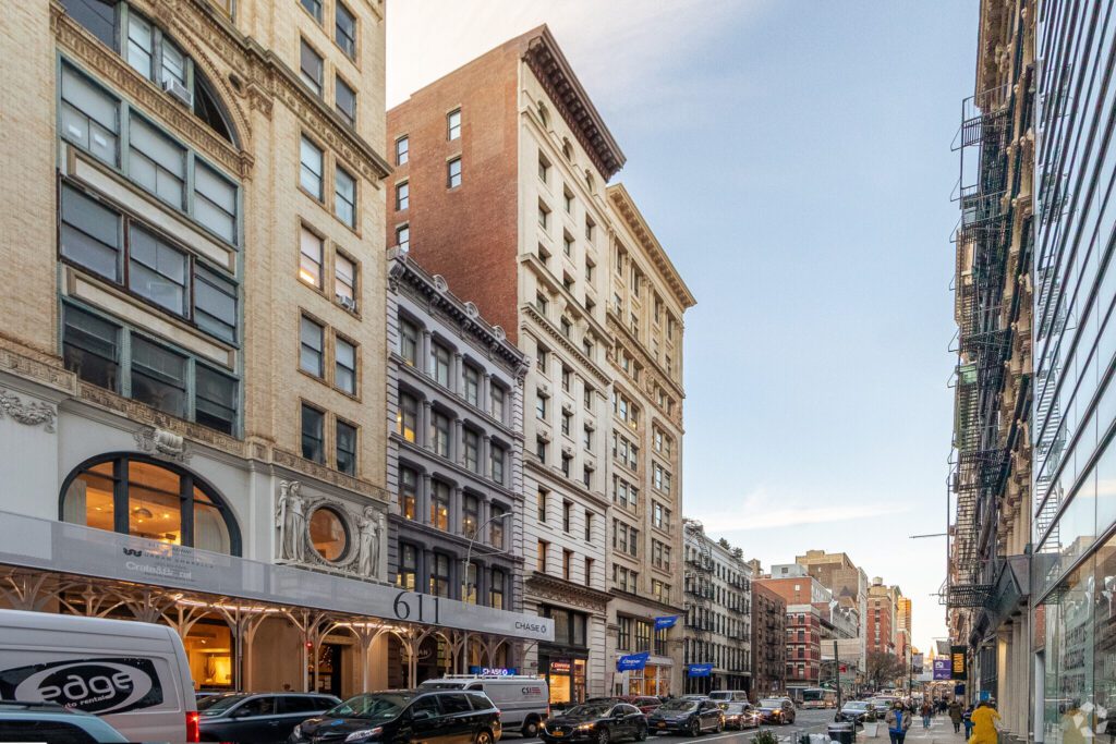 625 Broadway